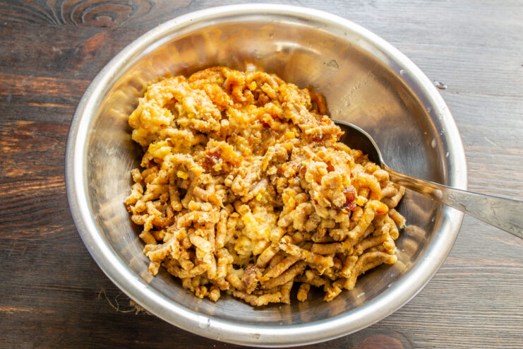 Triturado de la masa Masa triturada de nueces y frutas